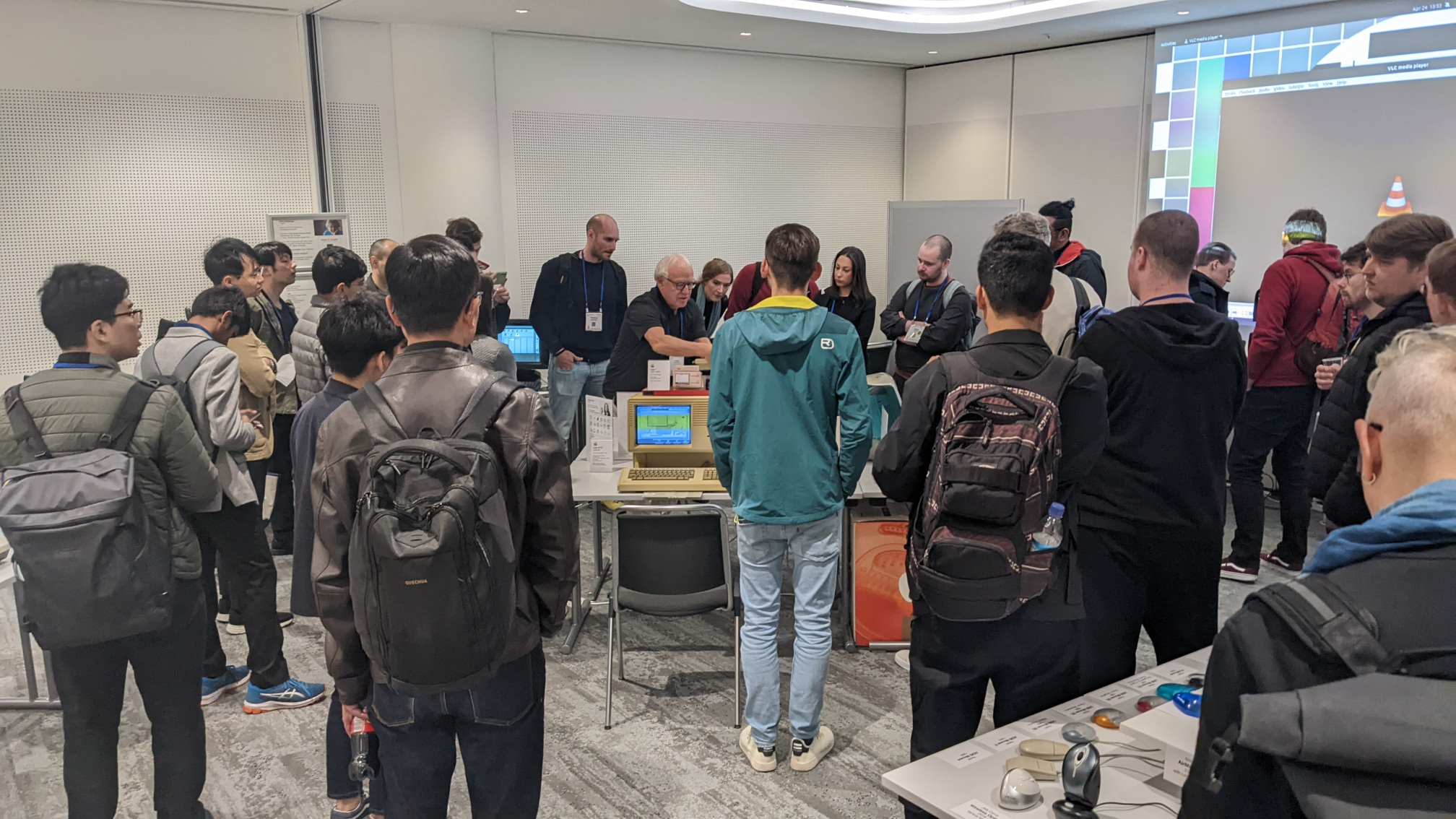 Interactive station with keyboards and monitors
